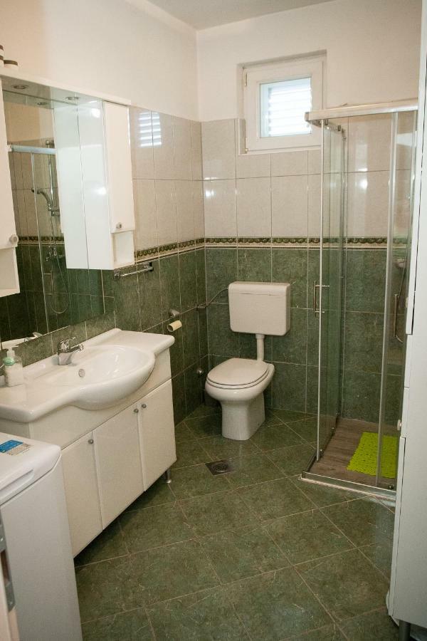 Apartman Ana Radovin Exterior photo
