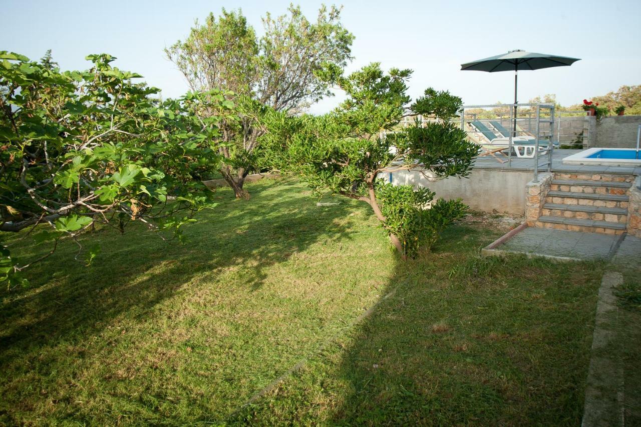 Apartman Ana Radovin Exterior photo